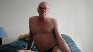 eliojames's Sex ChatRoom