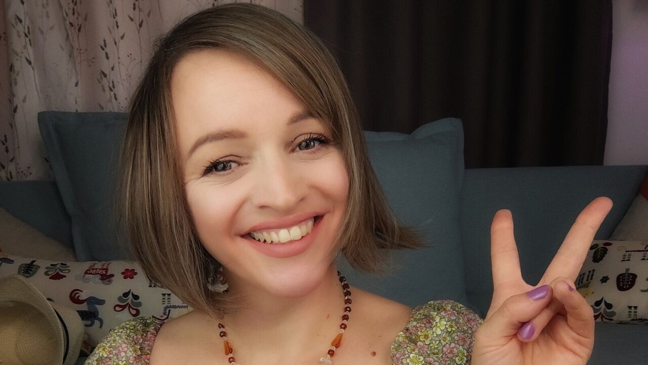 MiaSouri's Sex ChatRoom