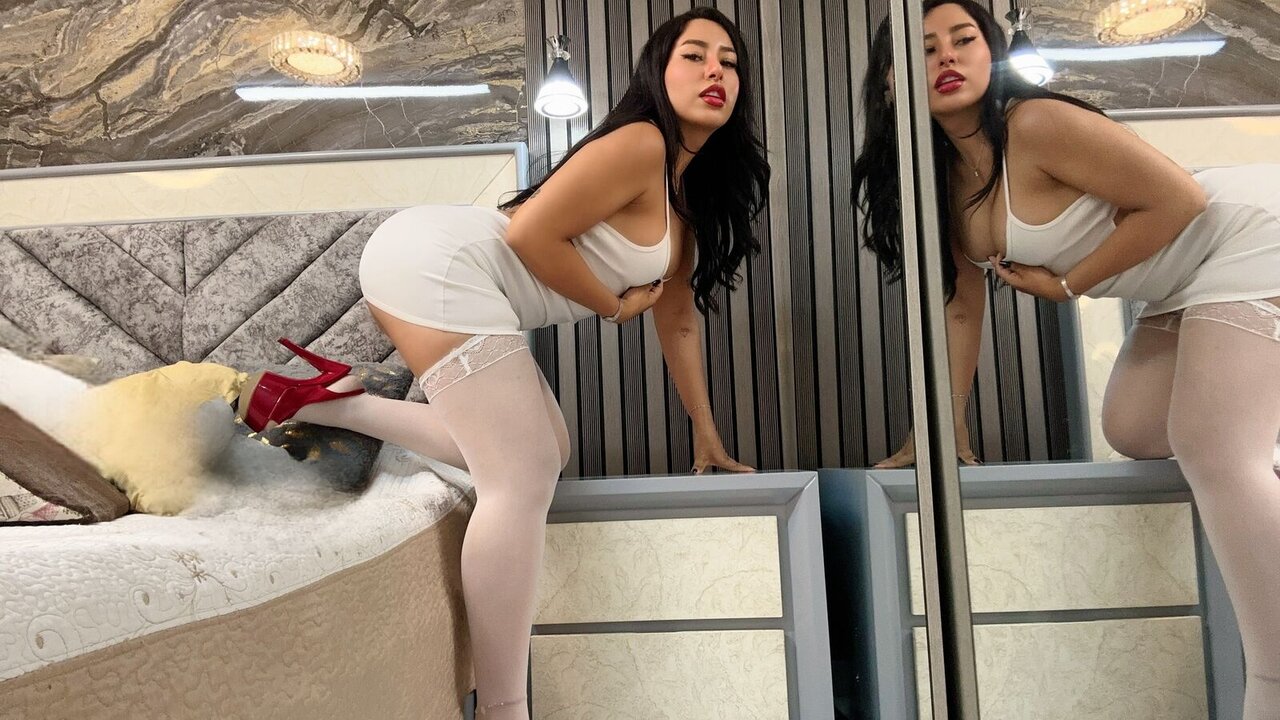 ValentinaReinas's Sex ChatRoom