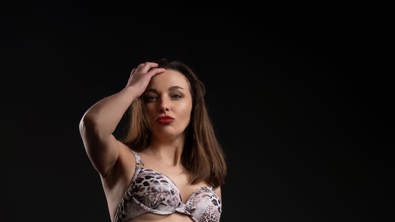 NaomiChris's Sex ChatRoom